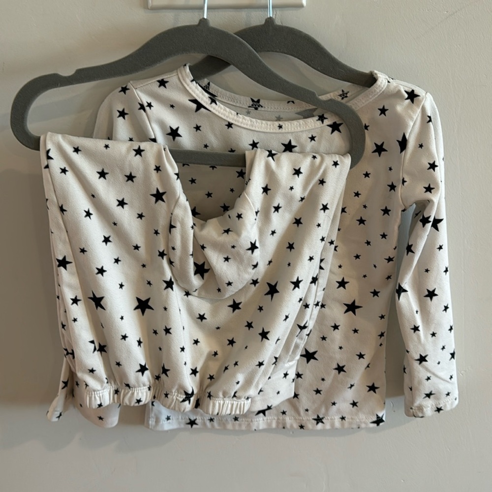 Cozys Pajama Star Set